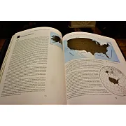 Нефть. Вчера, сегодня, завтра — книга в коже — оригинальный подарок — фотография 2