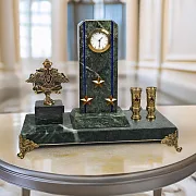 Подарочные часы «Погон» с гербом ВВС и подставками — фотография 1