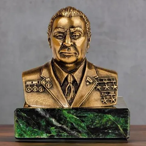 Бронзовый бюст «Брежнев» — необычный подарок