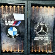 Подарочные нарды под стеклом «BMW против Mercedes» — фотография 2