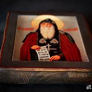 На память: Икона деревянная "Святой Антоний Печерский" — фотография 4