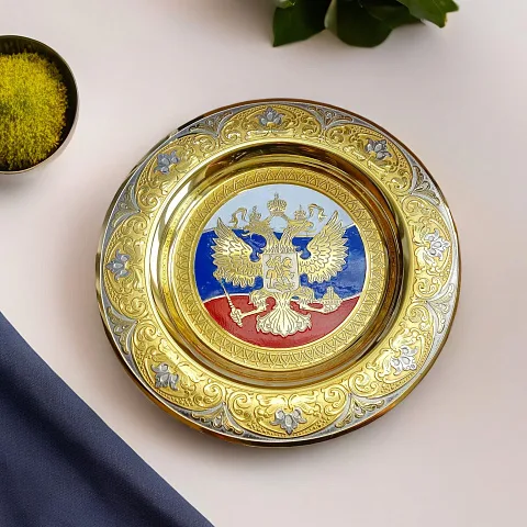 Сувенирная тарелка "Триколор". Златоуст — оригинальный подарок