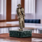 Ручная работа: Статуэтка «Ф.Э. Дзержинский» из бронзы — фотография 1
